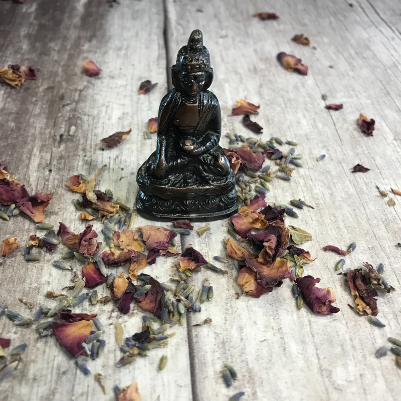 Buddha Meditating Statue